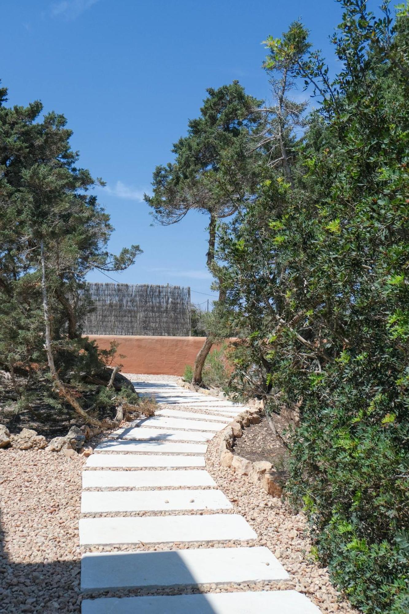 Viviendas Es Carnatge Playa Migjorn Exterior foto