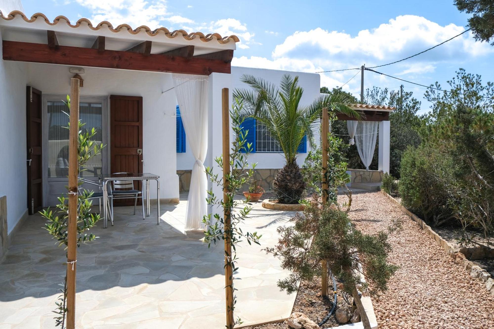 Viviendas Es Carnatge Playa Migjorn Exterior foto