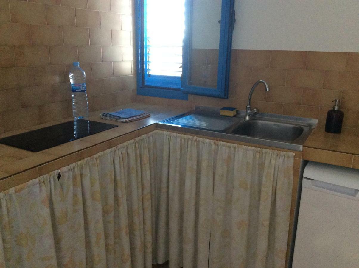 Viviendas Es Carnatge Playa Migjorn Exterior foto