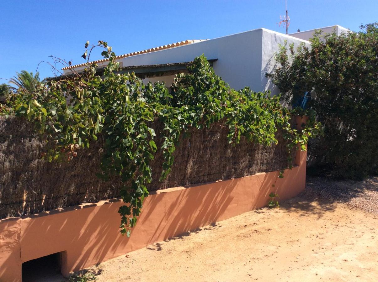 Viviendas Es Carnatge Playa Migjorn Exterior foto